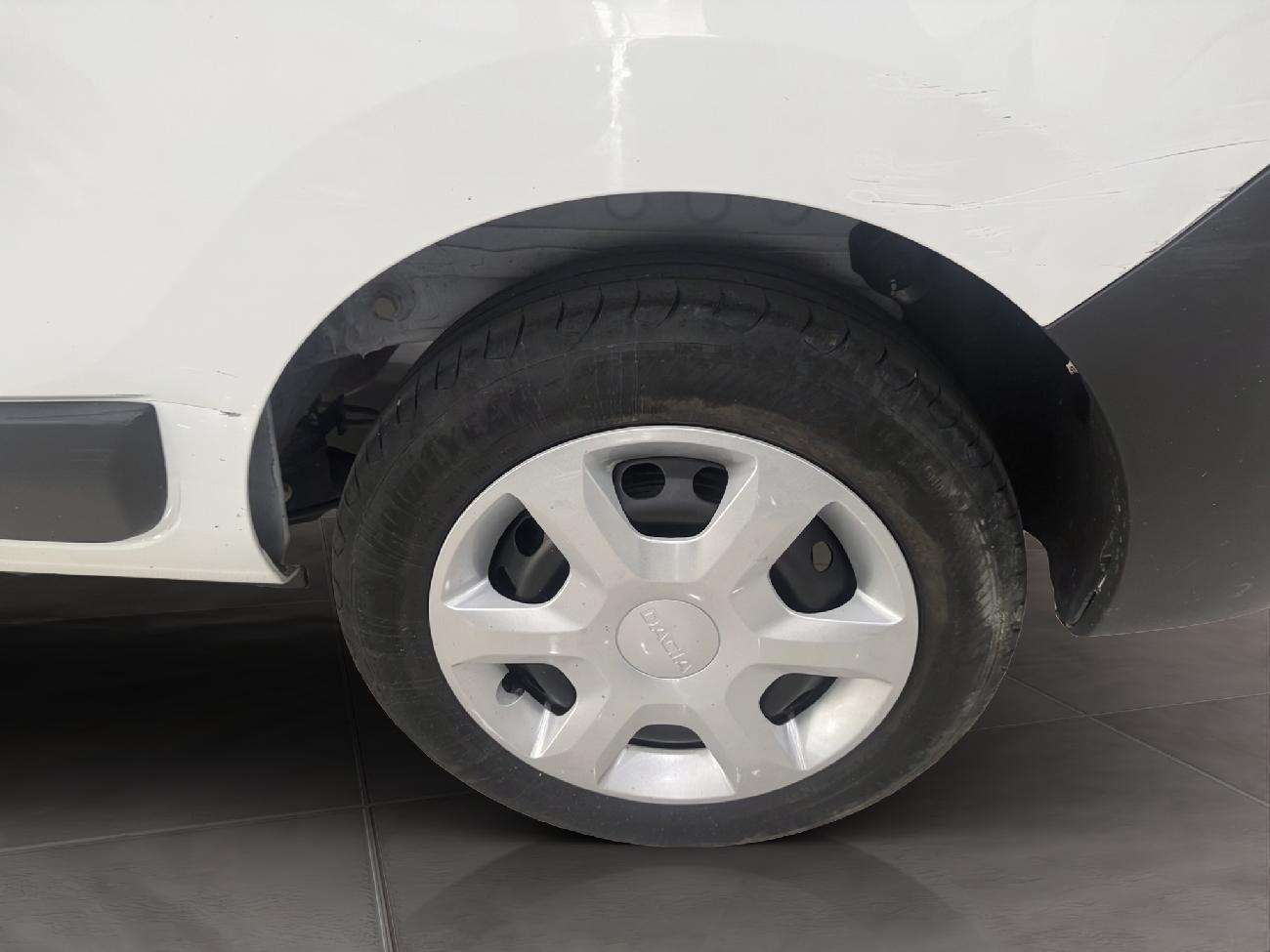 2019 Dacia Dokker Dokker Van Essential dCi 55kW (75CV) coche de segunda mano