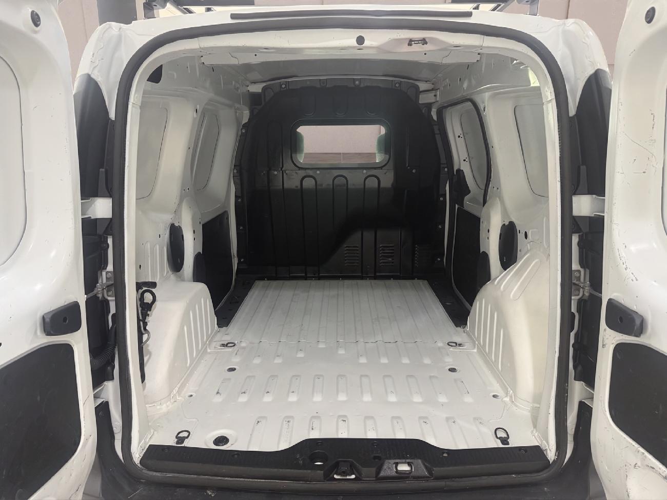 2019 Dacia Dokker Dokker Van Essential dCi 55kW (75CV) coche de segunda mano