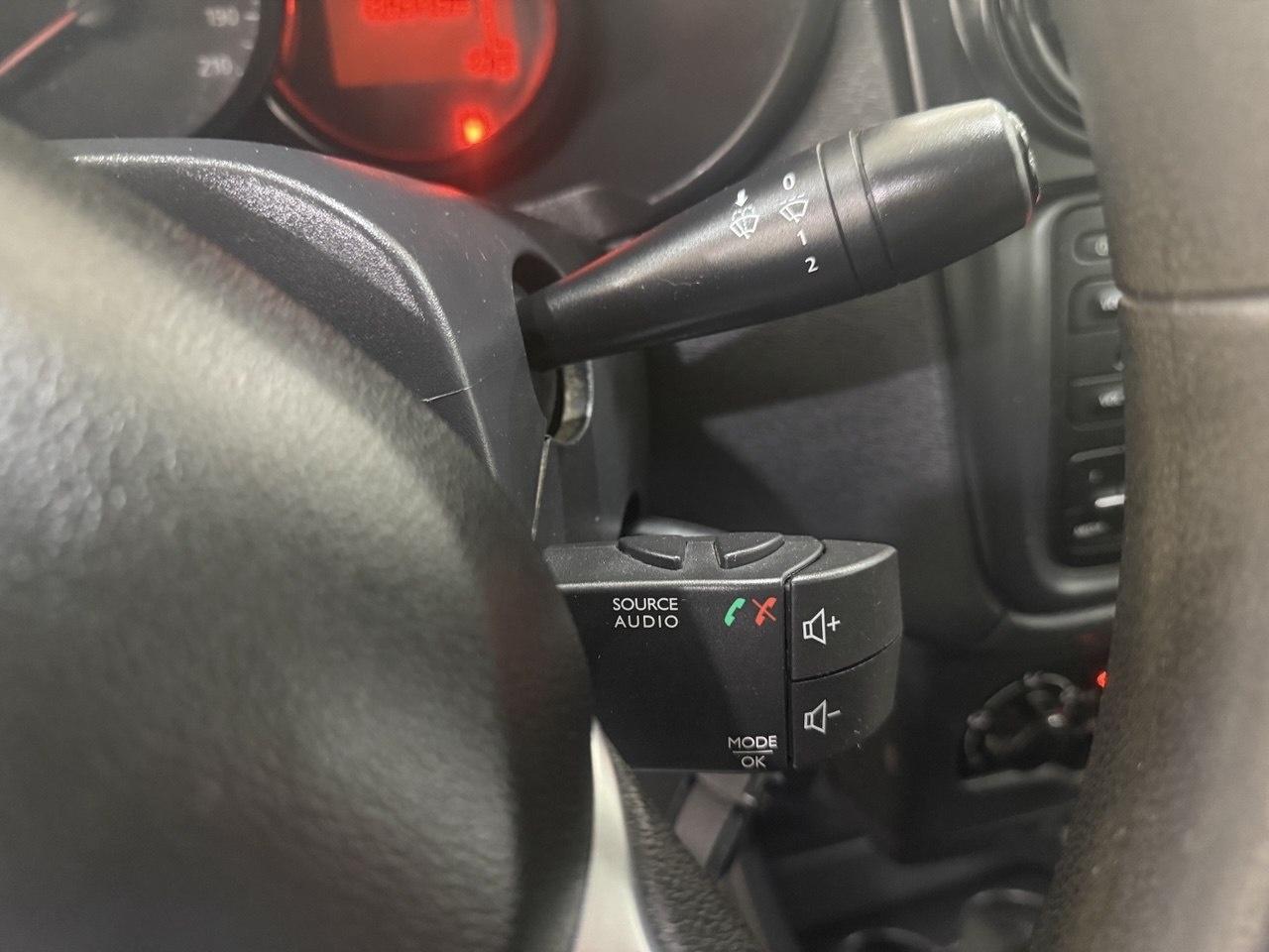 2019 Dacia Dokker Dokker Van Essential dCi 55kW (75CV) coche de segunda mano