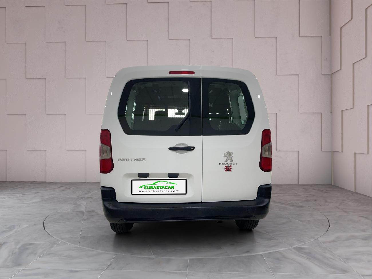 2022 Peugeot Partner Partner 4x4 doble cabina Long BlueHDi 96kw coche de segunda mano