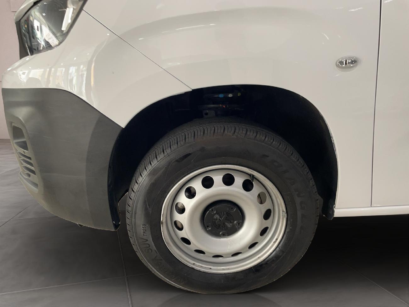 2022 Peugeot Partner Partner 4x4 doble cabina Long BlueHDi 96kw coche de segunda mano