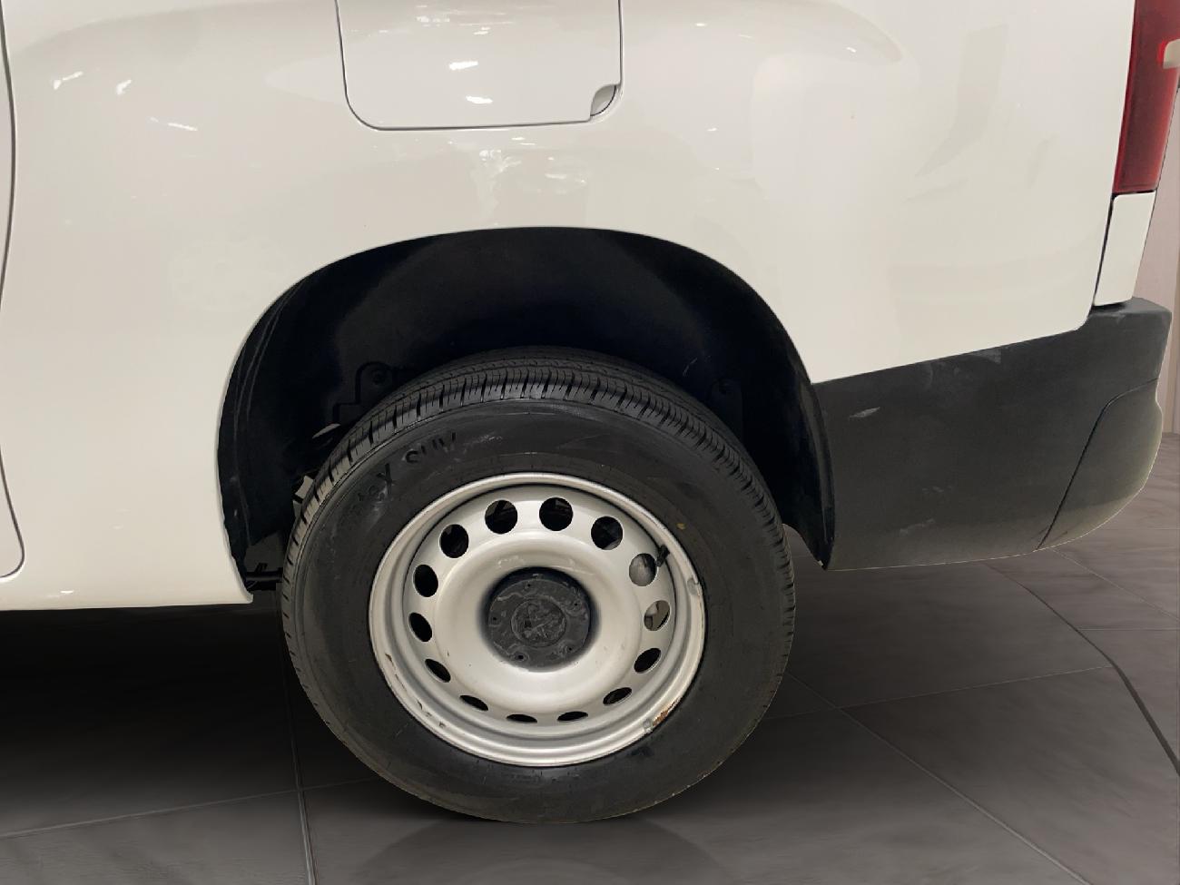 2022 Peugeot Partner Partner 4x4 doble cabina Long BlueHDi 96kw coche de segunda mano