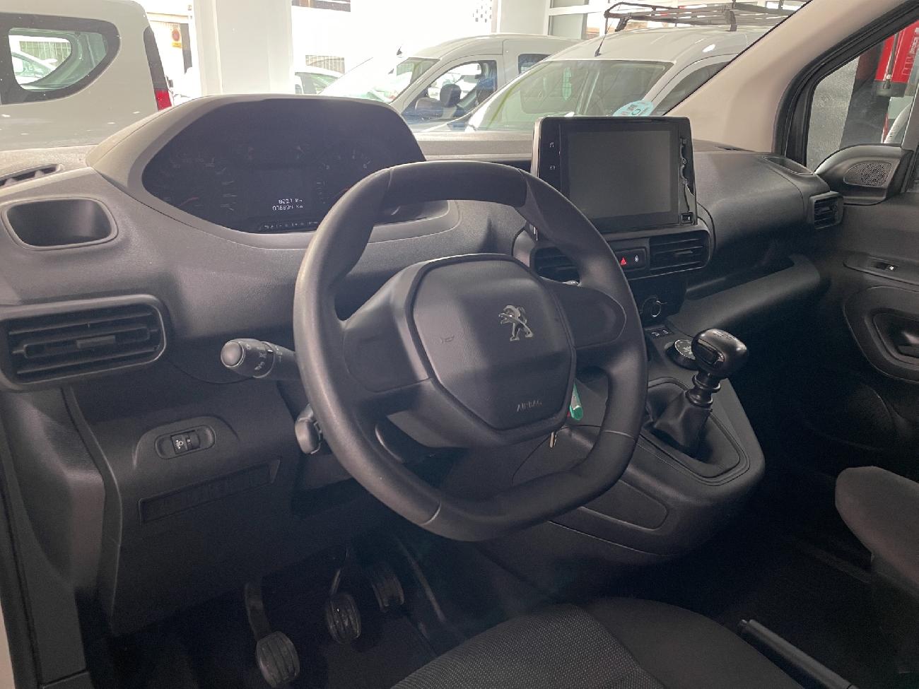 2022 Peugeot Partner Partner 4x4 doble cabina Long BlueHDi 96kw coche de segunda mano