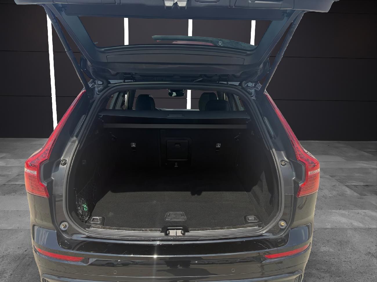 2023 Volvo XC60 XC60 2.0 T6 AWD Recharge Plus Dark Auto coche de segunda mano
