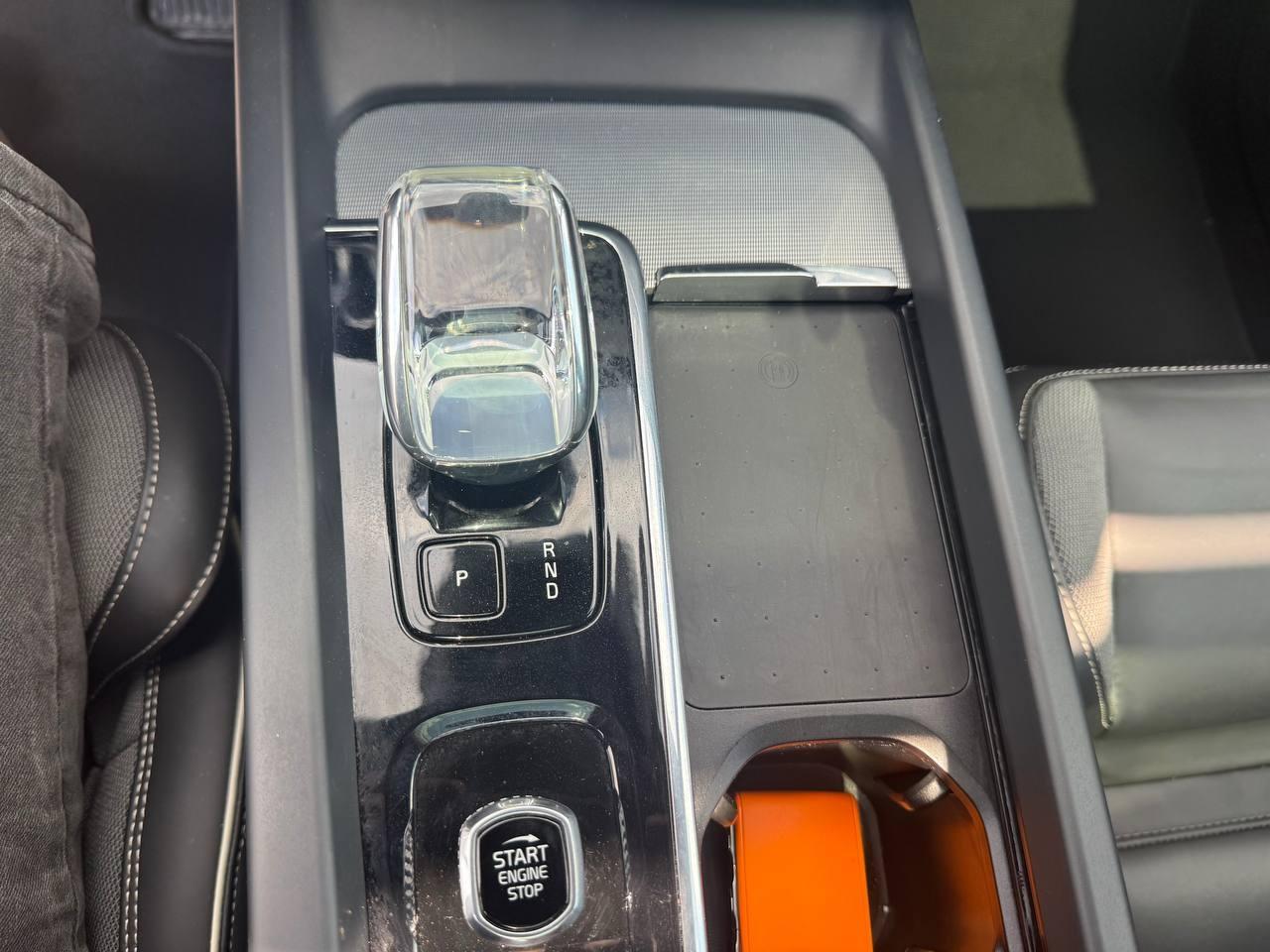 2023 Volvo XC60 XC60 2.0 T6 AWD Recharge Plus Dark Auto coche de segunda mano