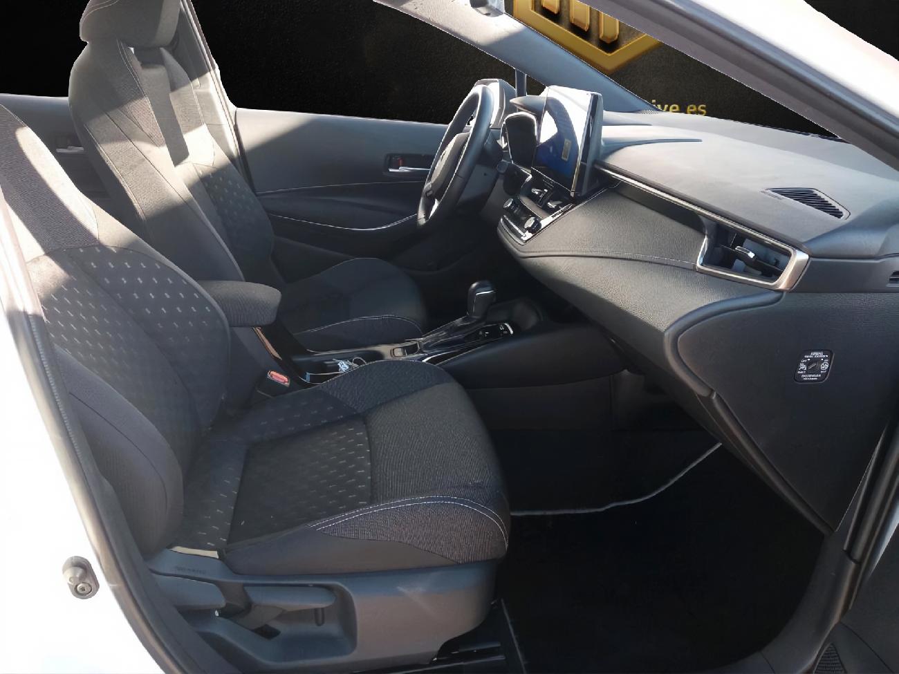 2023 Toyota Corolla Corolla 1.8 125H BUSINESS E-CVT TOU SPORT coche de segunda mano