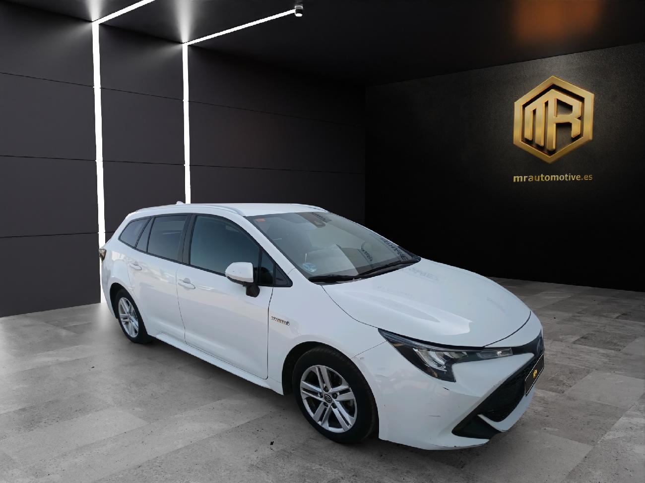 2021 Toyota Corolla Corolla 1.8 125H ACTIVE TECH E-CVT TOU SPORT coche de segunda mano