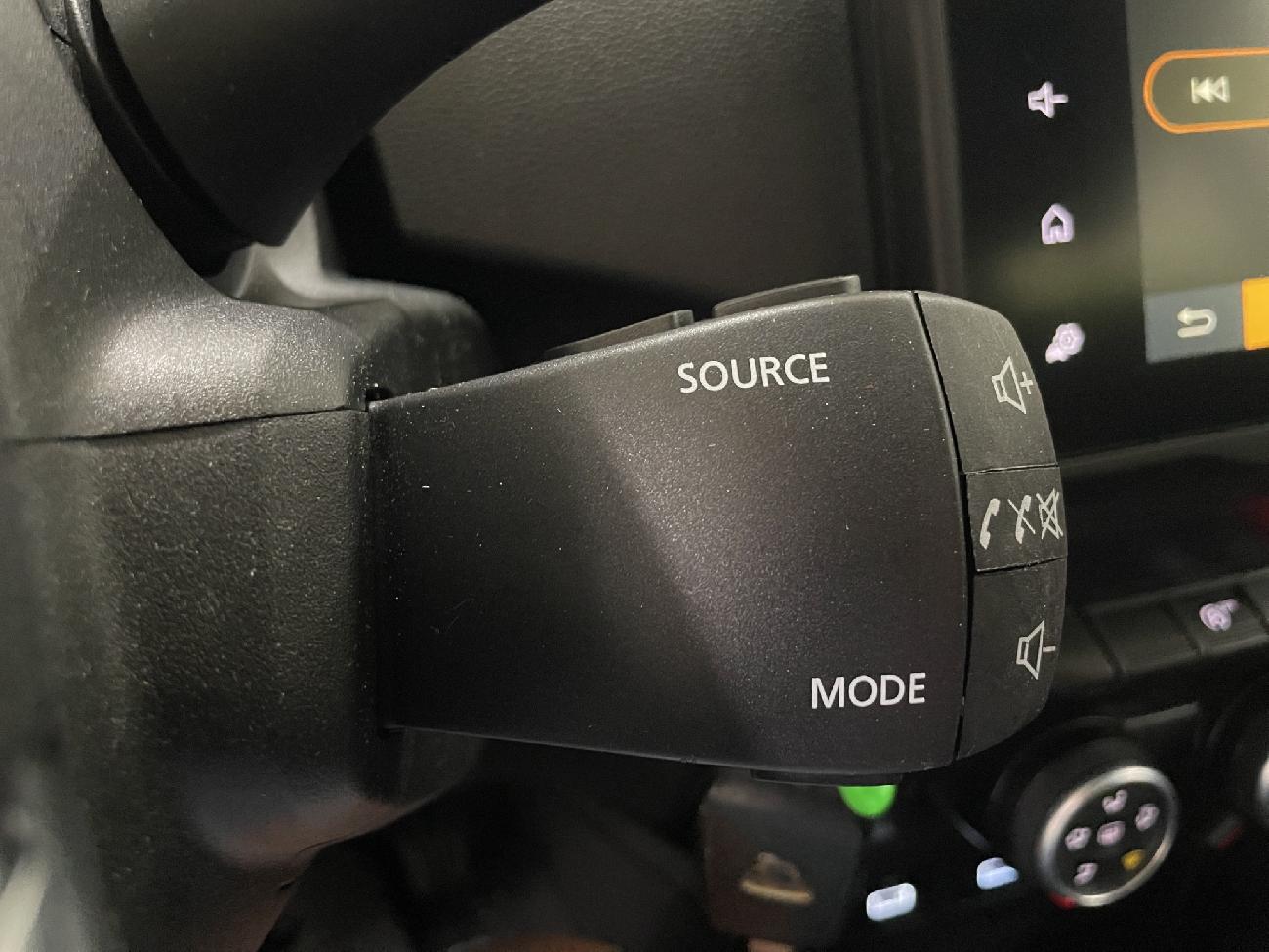 2022 Dacia Duster Duster Comfort TCE 74kW (100CV) ECO-G 4X2 coche de segunda mano