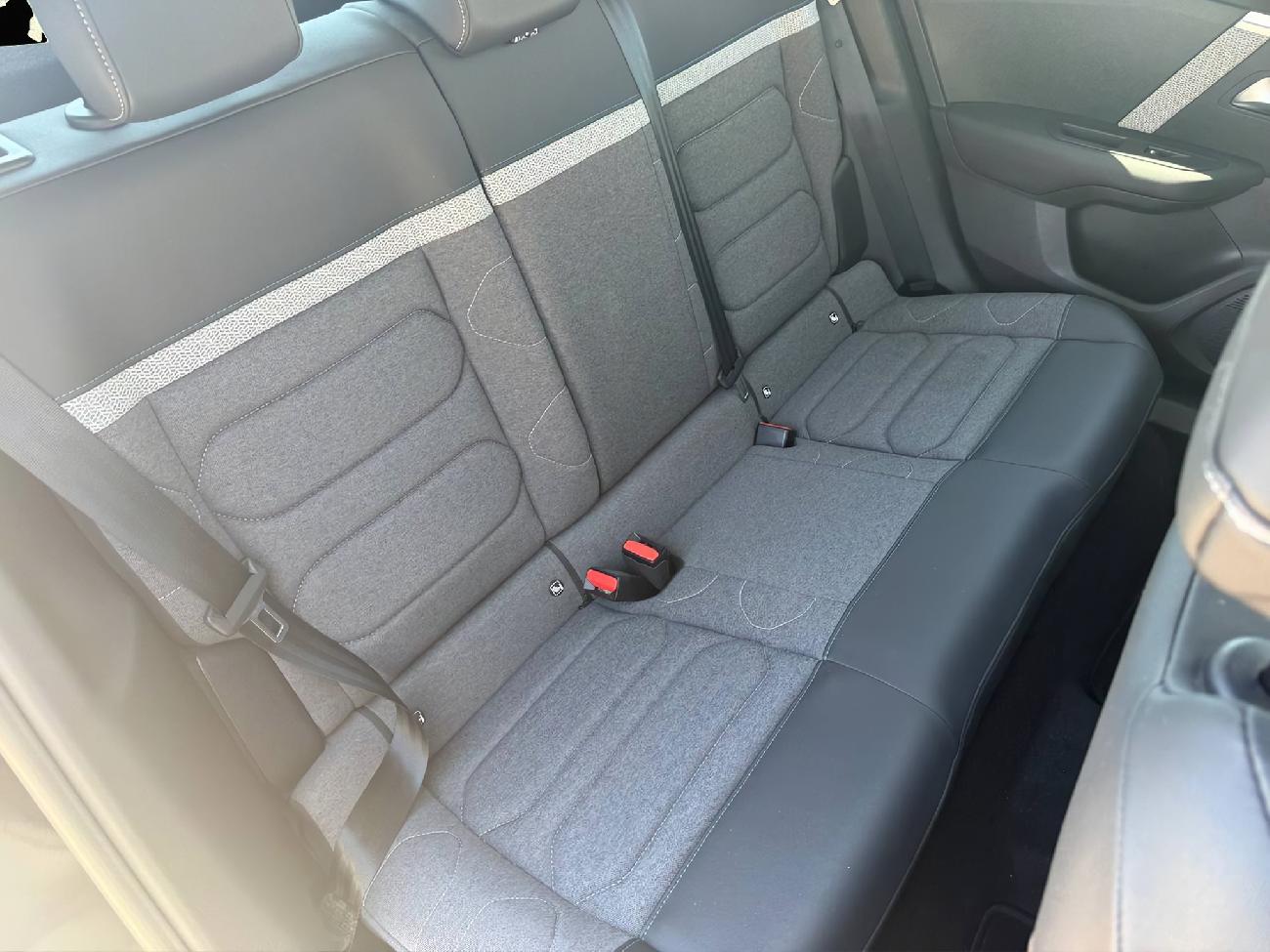 2023 Citroën C4 C4 BlueHDi 130 S&S EAT8 Feel Pack 96 kW 5P Automática coche de segunda mano