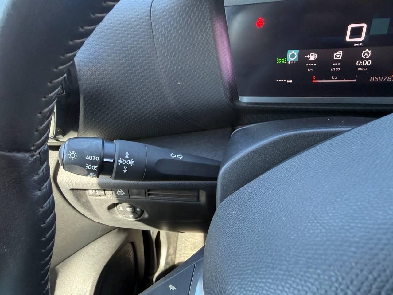 2022 Citroën C4 C4 BlueHdi 110 S&S Feel Pack  coche de segunda mano