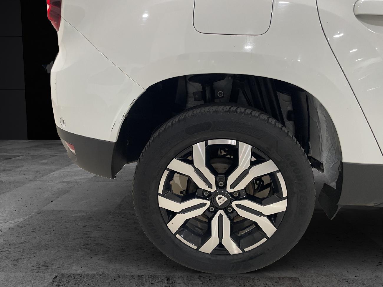 2022 Dacia Duster Duster Prestige Bl. dCi 85kW(115CV) 4X4 todoterreno 85kW 5P manual coche de segunda mano