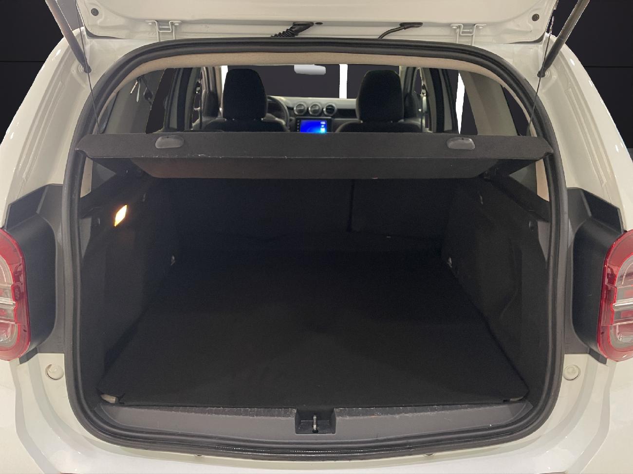 2022 Dacia Duster Duster Prestige Bl. dCi 85kW(115CV) 4X4 todoterreno 85kW 5P manual coche de segunda mano