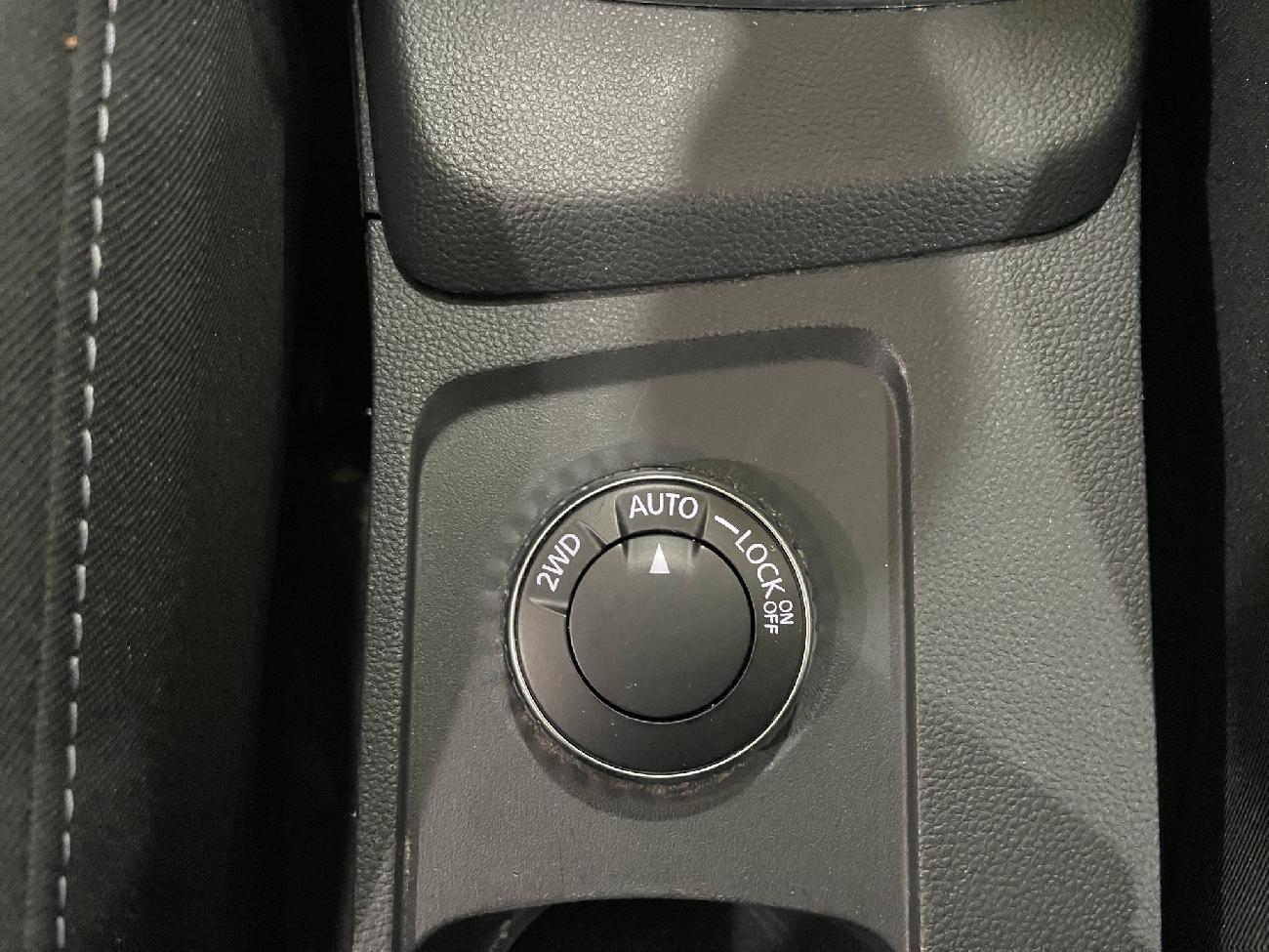 2022 Dacia Duster Duster Prestige Bl. dCi 85kW(115CV) 4X4 todoterreno 85kW 5P manual coche de segunda mano
