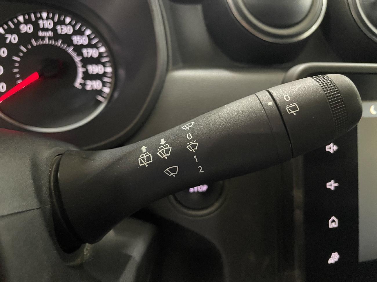 2022 Dacia Duster Duster Prestige Bl. dCi 85kW(115CV) 4X4 todoterreno 85kW 5P manual coche de segunda mano
