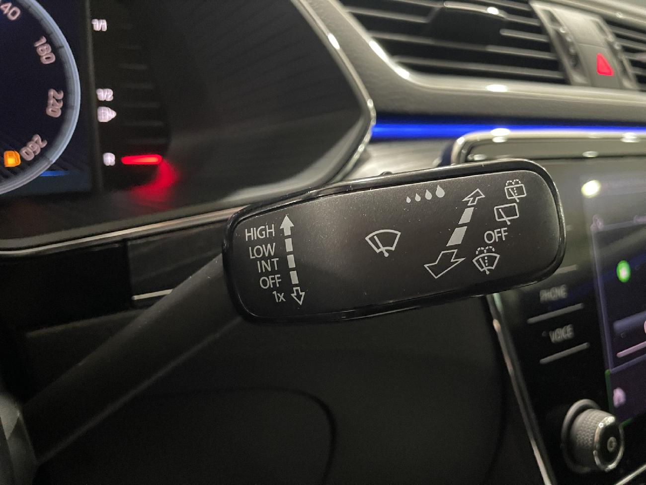 2022 Skoda SuperB SuperB Combi 2.0 TDI 110kW (150CV) DSG Style coche de segunda mano