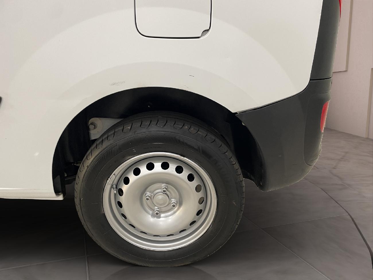 2019 Renault Kangoo Kangoo FURGÓN Profesional dCi 55kW (75CV) Euro 6 coche de segunda mano