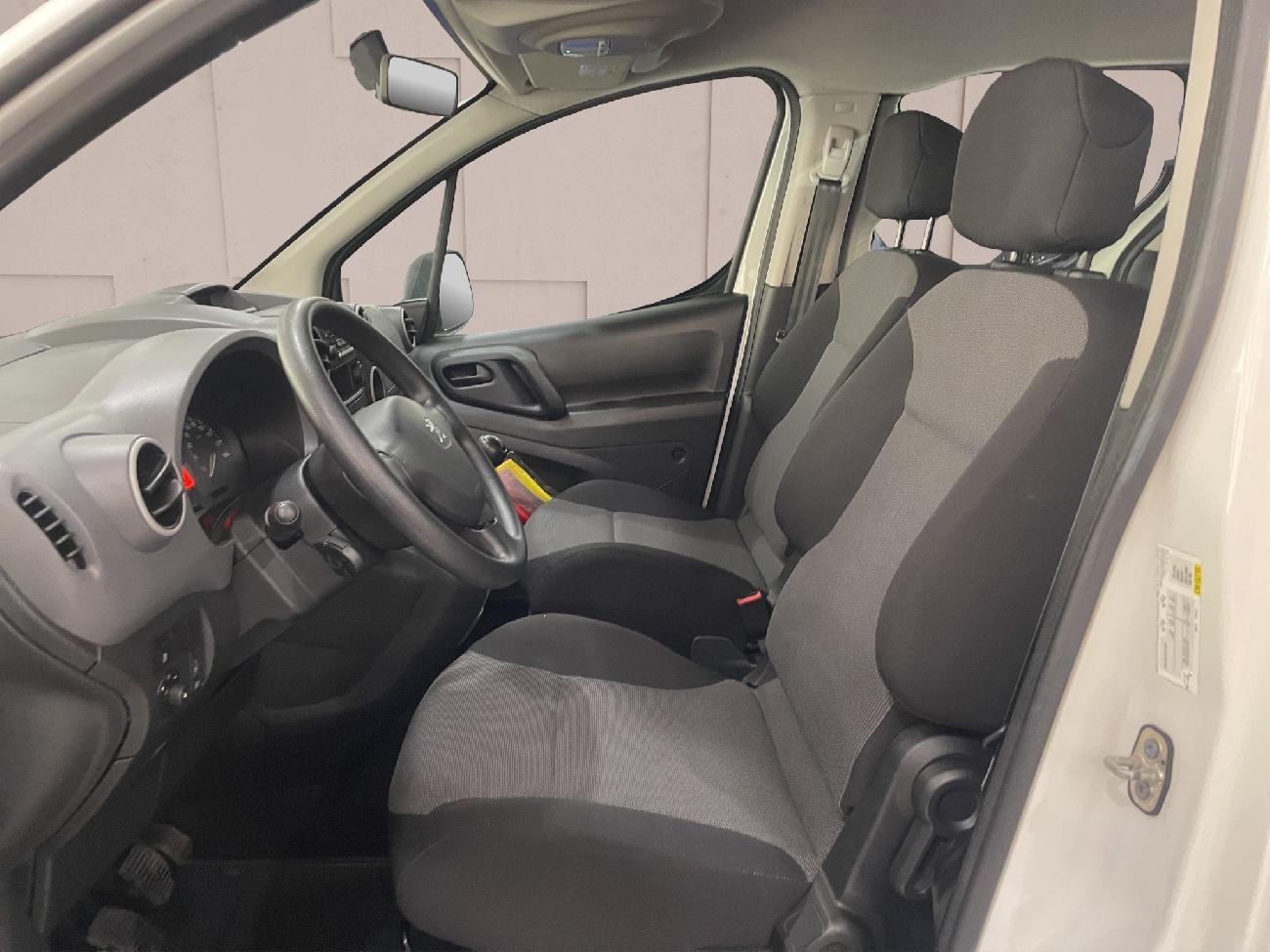 2018 Peugeot Partner Partner TEPEE Access 1.6 BlueHDi 55KW (75CV) coche de segunda mano