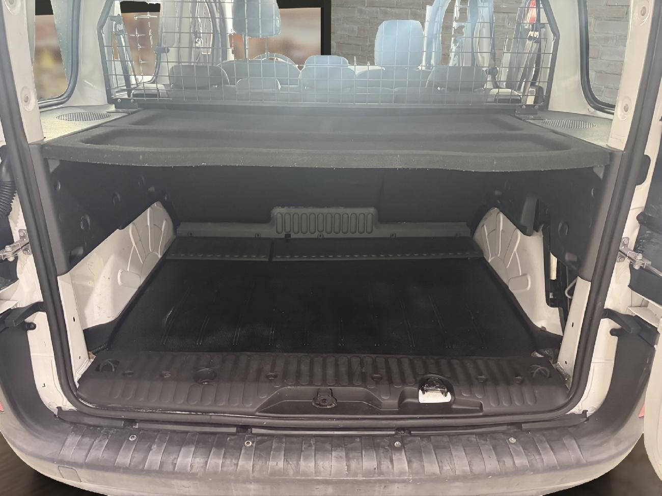2019 Renault Kangoo Kangoo COMBI Profesional N1 Energy dCi 55kW (75CV) coche de segunda mano