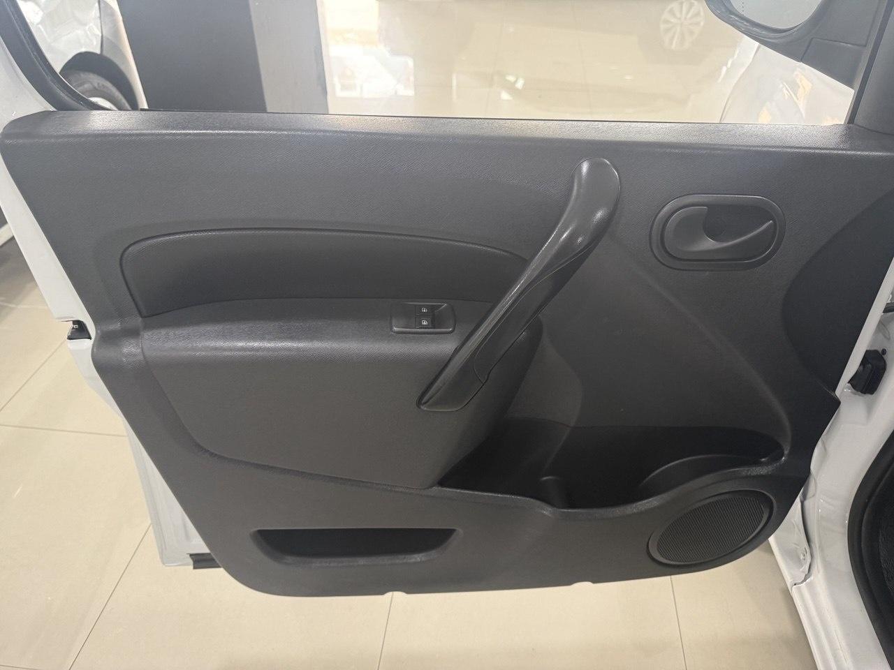 2019 Renault Kangoo Kangoo COMBI Profesional N1 Energy dCi 55kW (75CV) coche de segunda mano