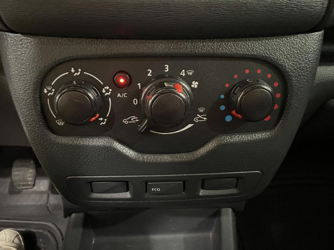 2019 Dacia Dokker Dokker Van Essential dCi 55kW (75CV) coche de segunda mano