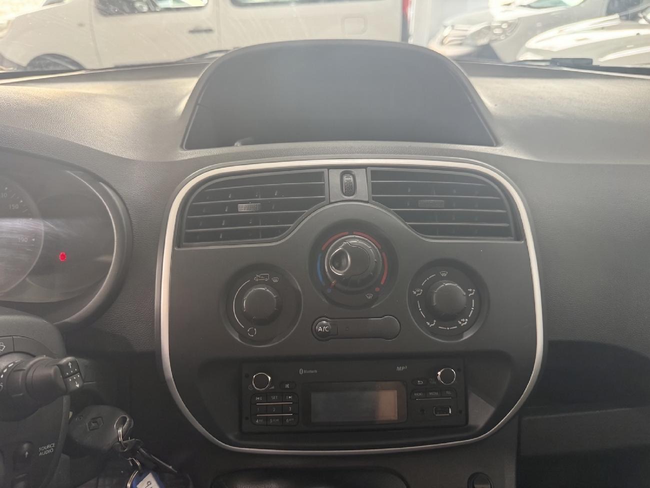 2019 Renault Kangoo Kangoo FURGÓN Profesional dCi 55kW (75CV) Euro 6 coche de segunda mano