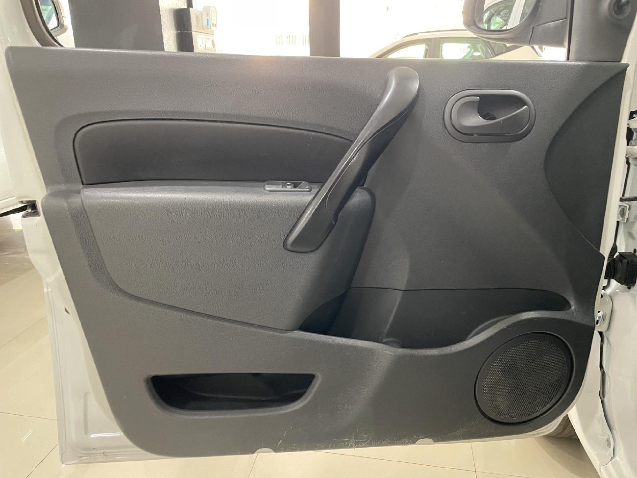 2019 Renault Kangoo Kangoo FURGÓN Profesional dCi 55kW (75CV) Euro 6 coche de segunda mano