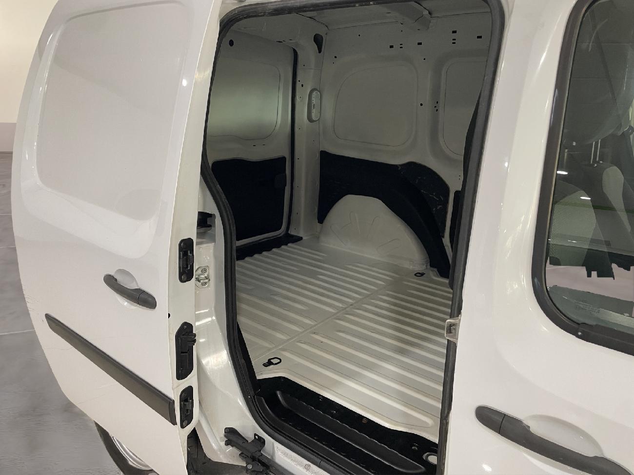 2019 Renault Kangoo Kangoo FURGÓN Profesional dCi 55kW (75CV) Euro 6 coche de segunda mano
