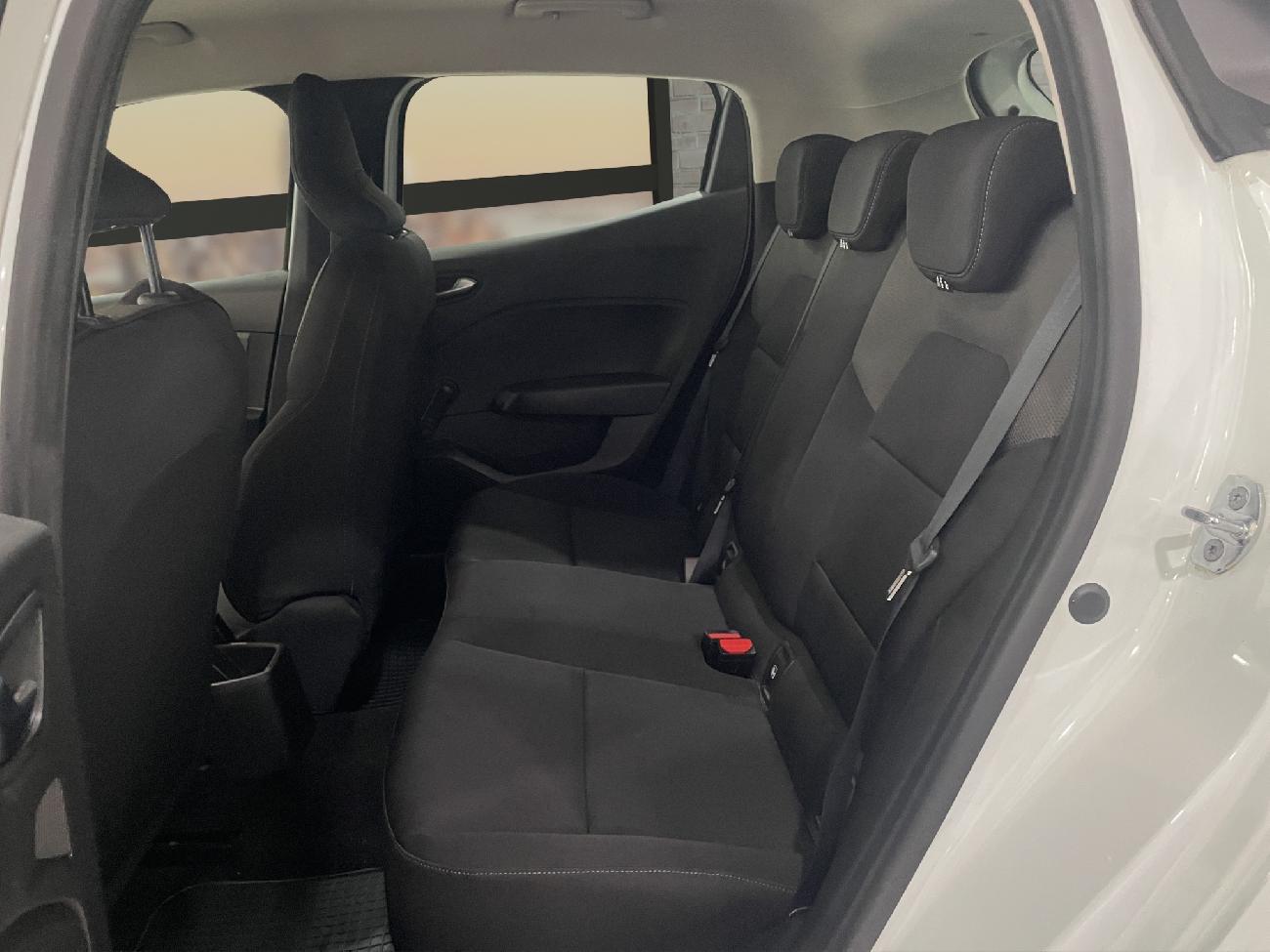 2021 Renault Clio Clio Business Blue dCi 74kW (100CV) coche de segunda mano