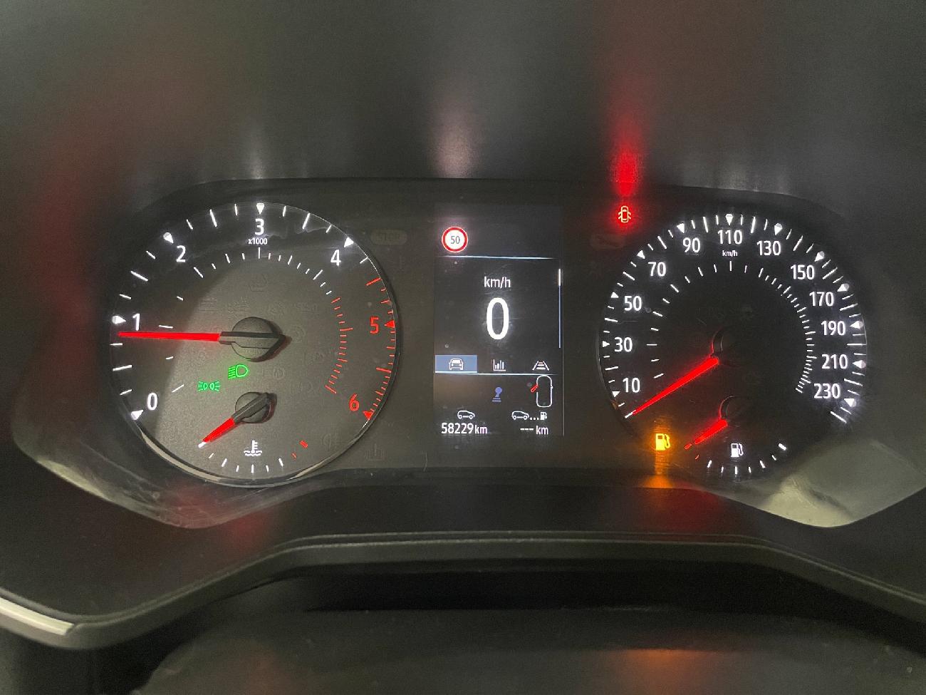 2021 Renault Clio Clio Business Blue dCi 74kW (100CV) coche de segunda mano