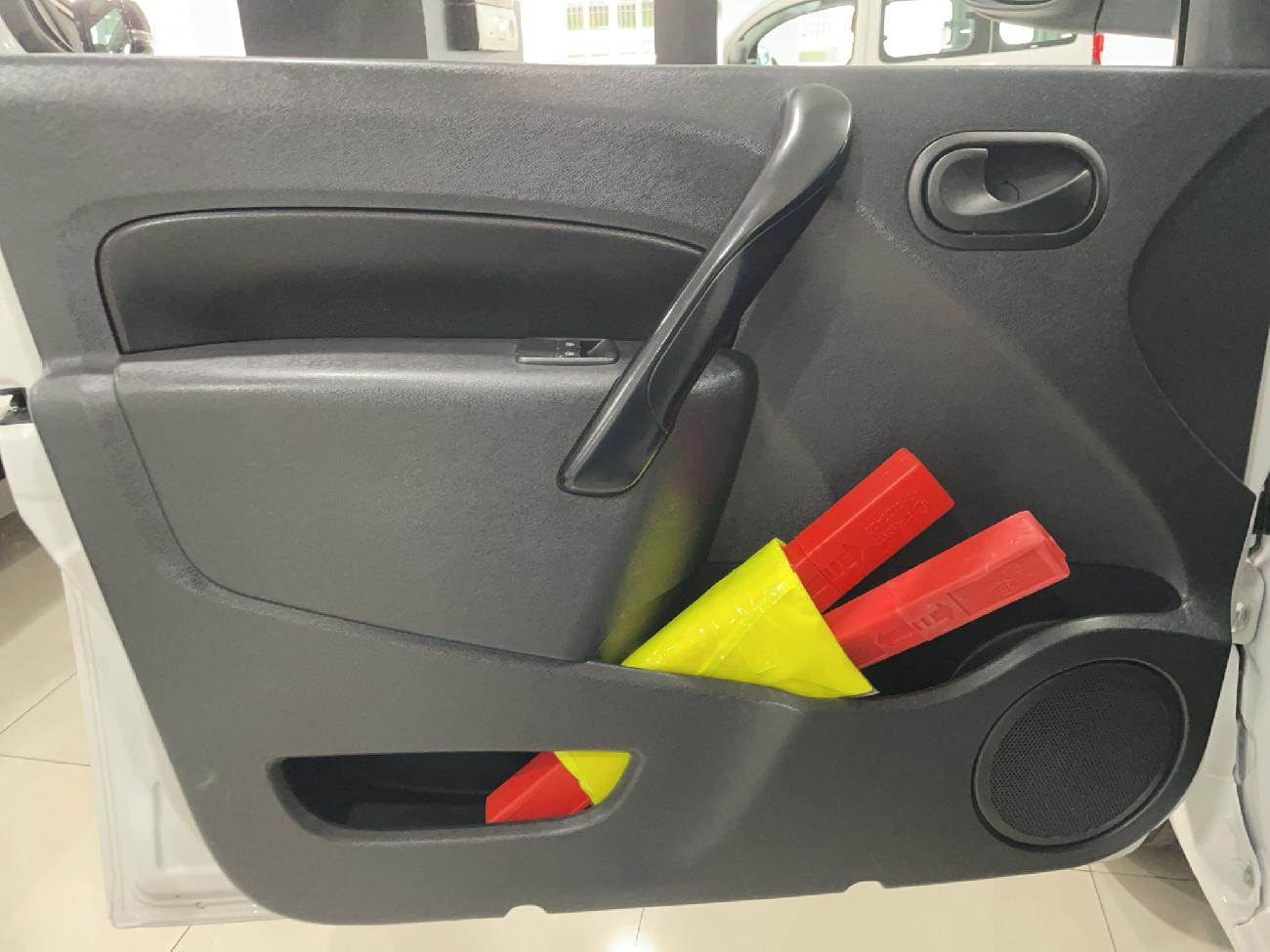 2019 Renault Kangoo Kangoo FURGÓN Profesional dCi 55kW (75CV) Euro 6 coche de segunda mano