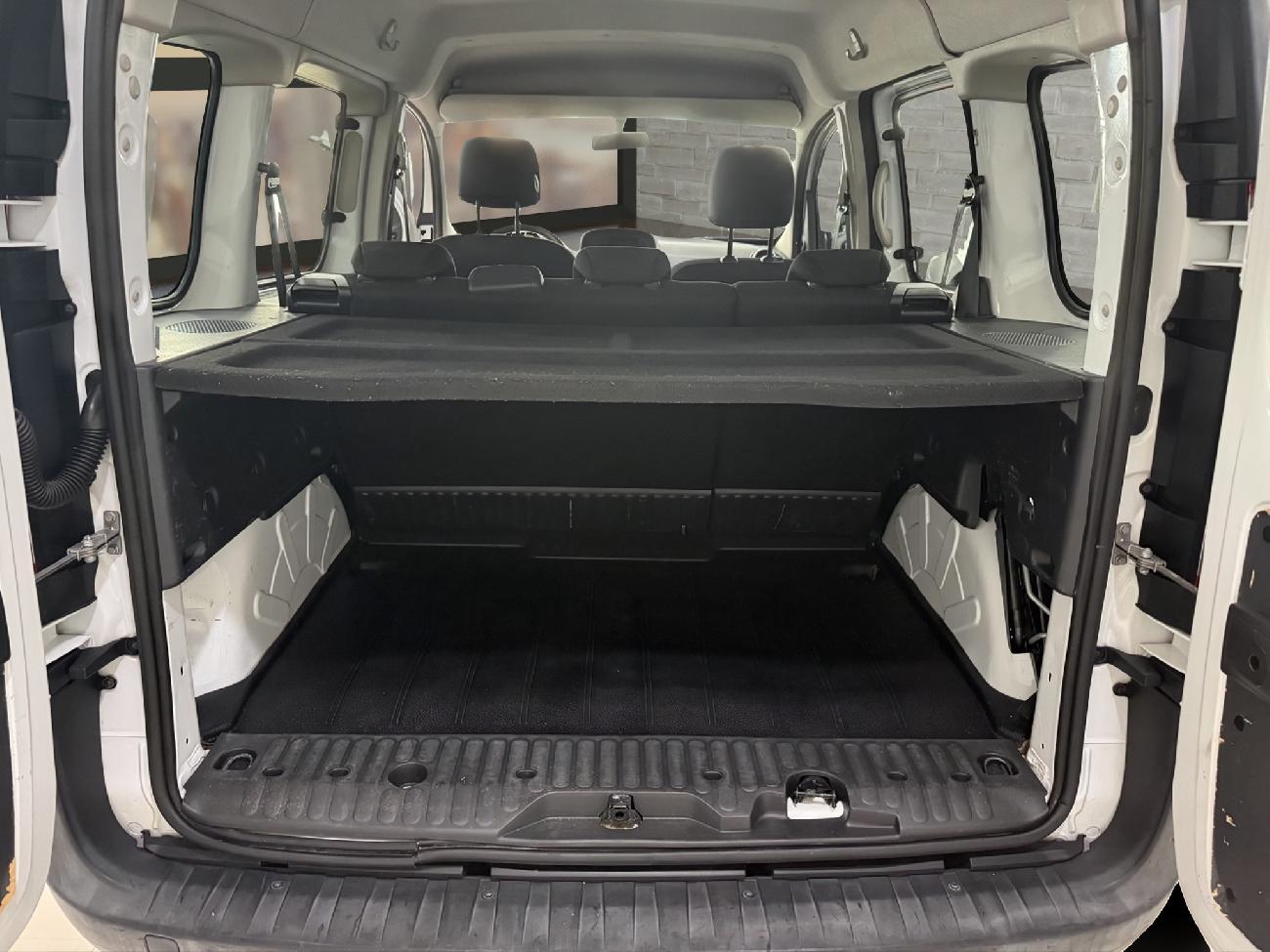 2019 Renault Kangoo Kangoo COMBI Profesional N1 Energy dCi 55kW (75CV) coche de segunda mano
