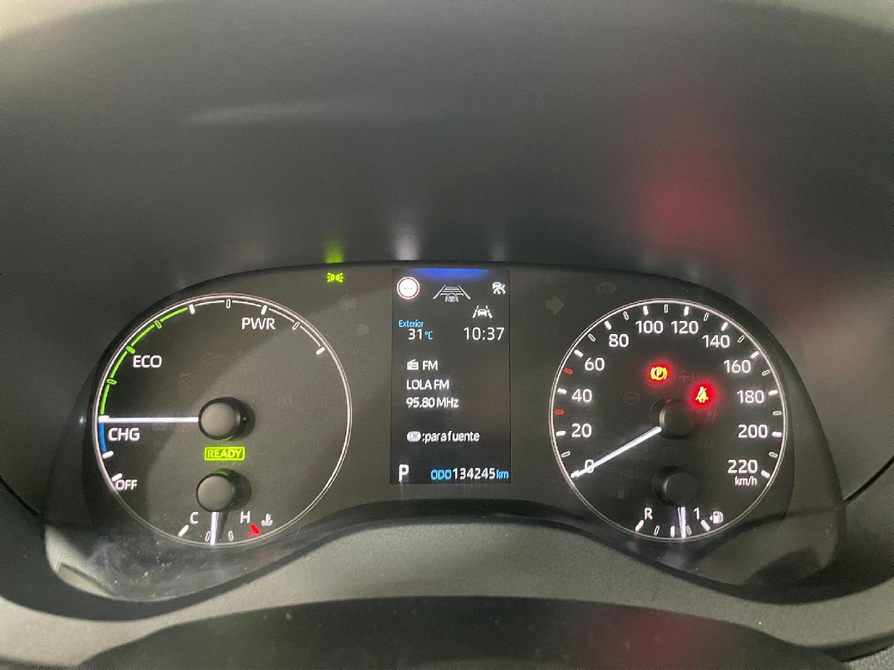 2024 Toyota Yaris Yaris 1.5 120H Business Plus coche de segunda mano