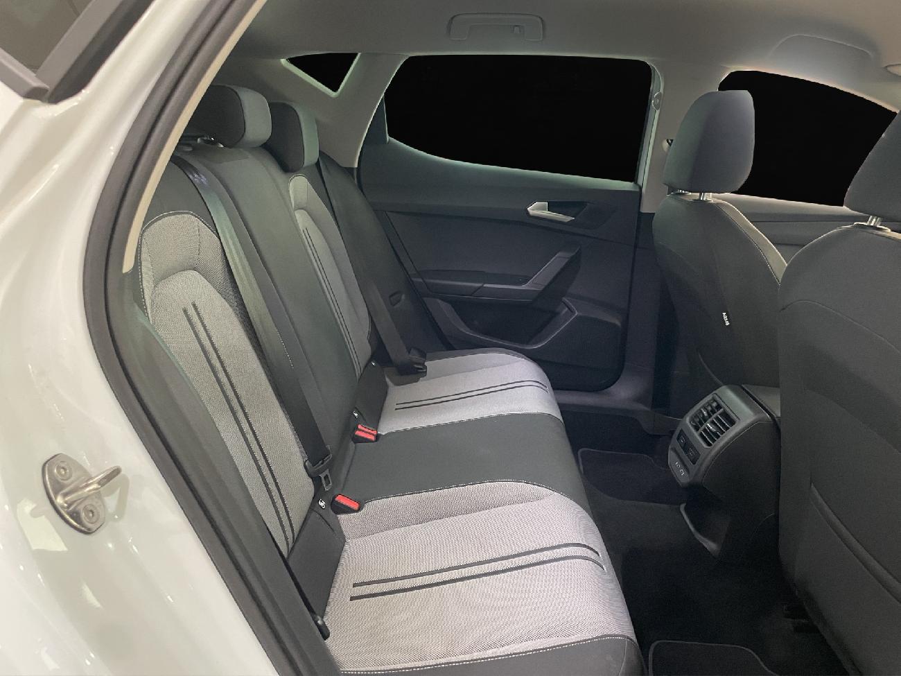 2021 Seat Leon Leon 2.0 TDI 85kW SS Style Go 5p coche de segunda mano