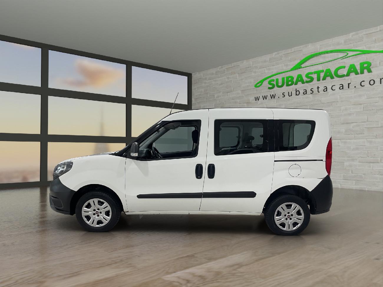 2019 Fiat Doblo Dobló PANORAMA POP N1 1.3 MULTIJET 95CV COMBI  coche de segunda mano