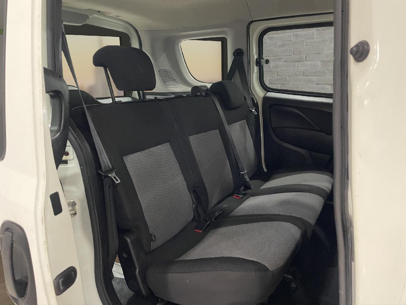 2019 Fiat Doblo Dobló PANORAMA POP N1 1.3 MULTIJET 95CV COMBI  coche de segunda mano