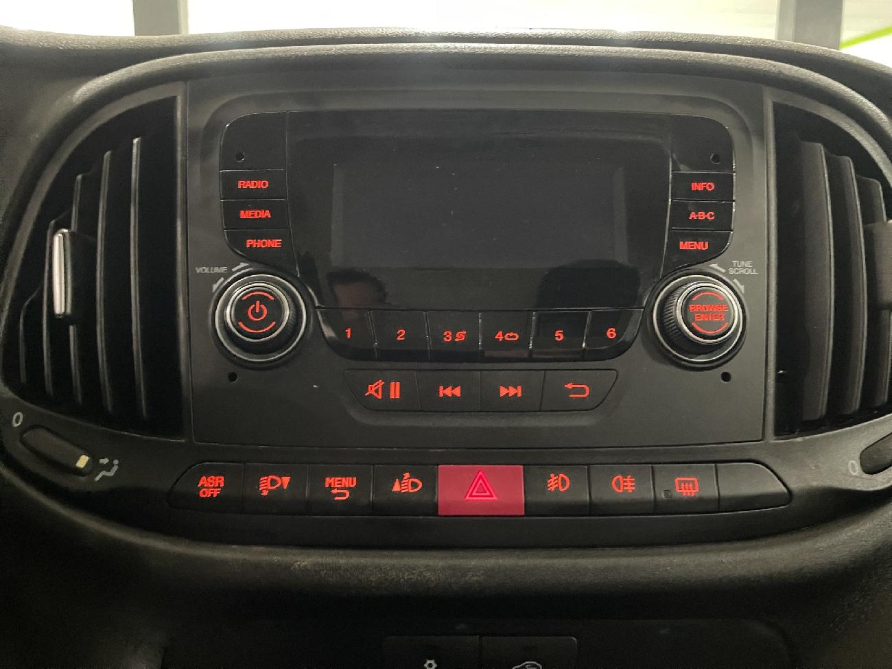 2019 Fiat Doblo Dobló PANORAMA POP N1 1.3 MULTIJET 95CV COMBI  coche de segunda mano
