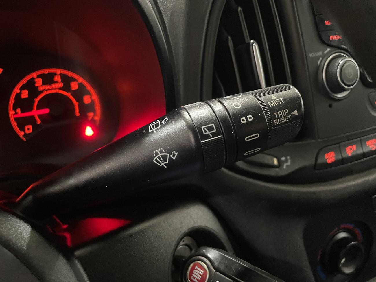 2019 Fiat Doblo Dobló PANORAMA POP N1 1.3 MULTIJET 95CV COMBI  coche de segunda mano
