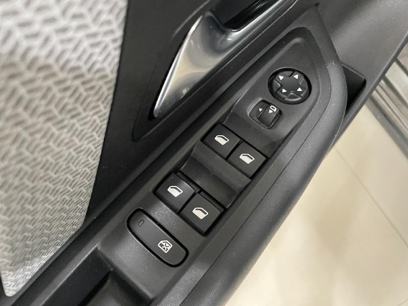 2022 Citroën C4 C4 BlueHdi 110 S&S Feel Pack  coche de segunda mano