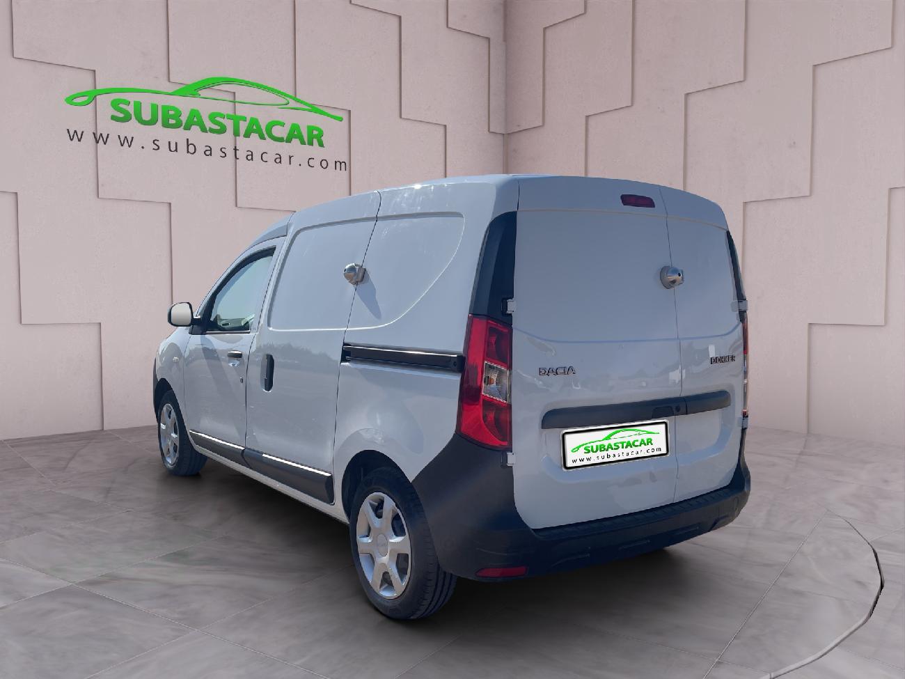 2021 Dacia Dokker Dokker Van Essential 1.6 80kW (110CV) ECO-G coche de segunda mano
