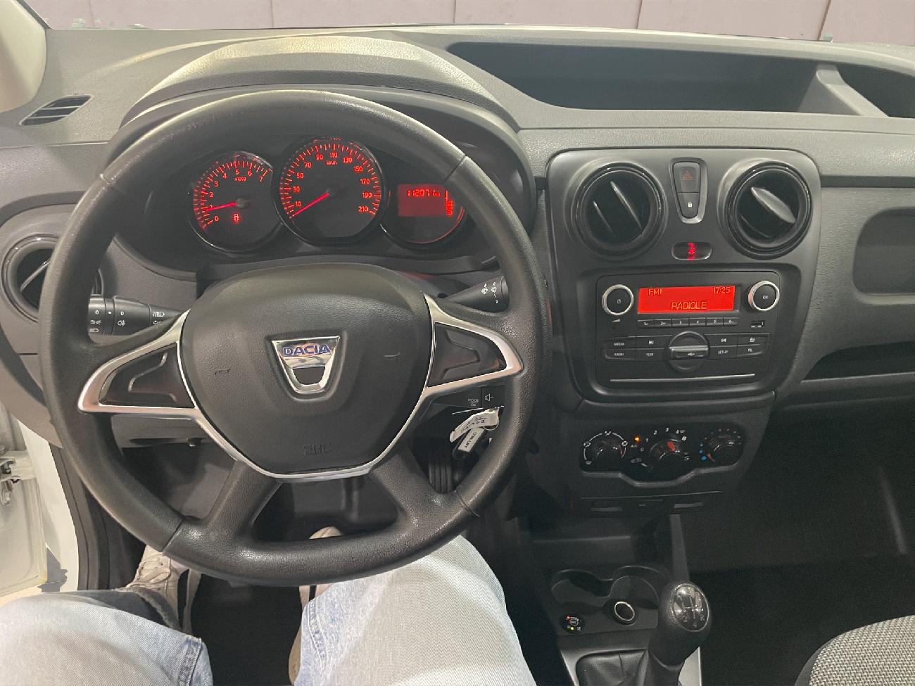 2021 Dacia Dokker Dokker Van Essential 1.6 80kW (110CV) ECO-G coche de segunda mano