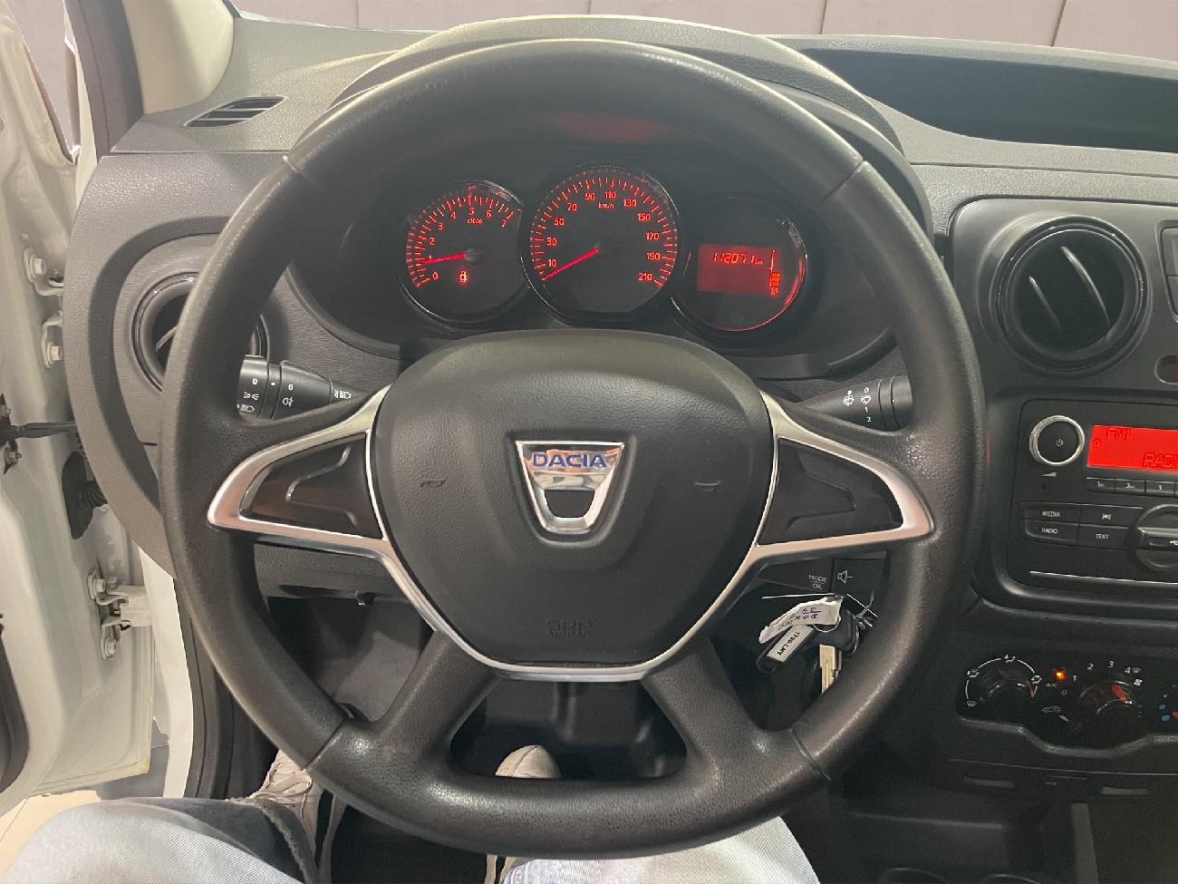2021 Dacia Dokker Dokker Van Essential 1.6 80kW (110CV) ECO-G coche de segunda mano
