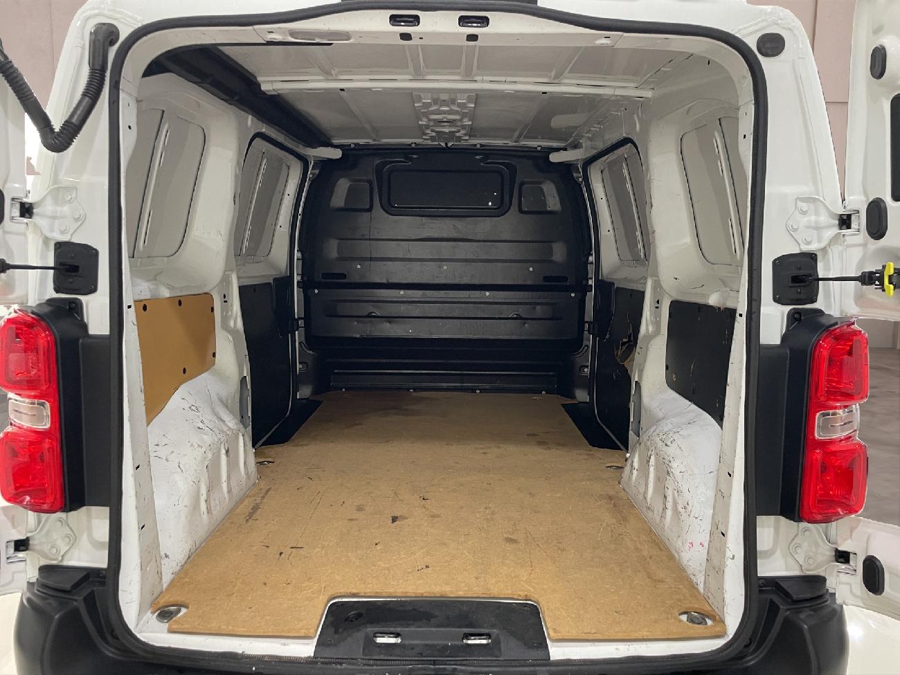 2021 Citroën Jumpy Jumpy Talla M BlueHDi 100 S&S 6v Control furgón coche de segunda mano