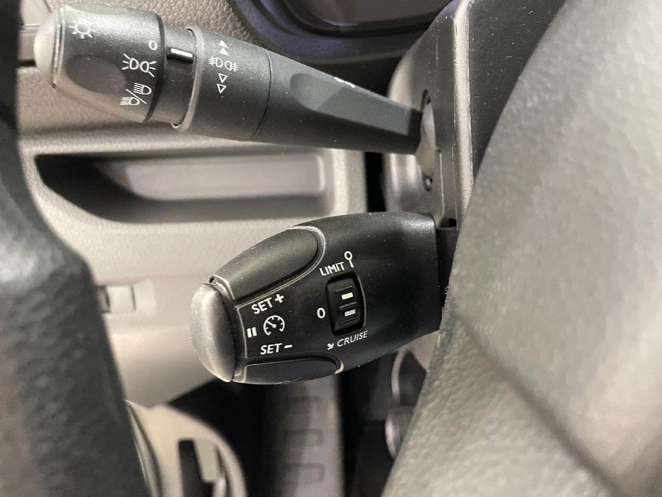 2021 Citroën Jumpy Jumpy Talla M BlueHDi 100 S&S 6v Control furgón coche de segunda mano