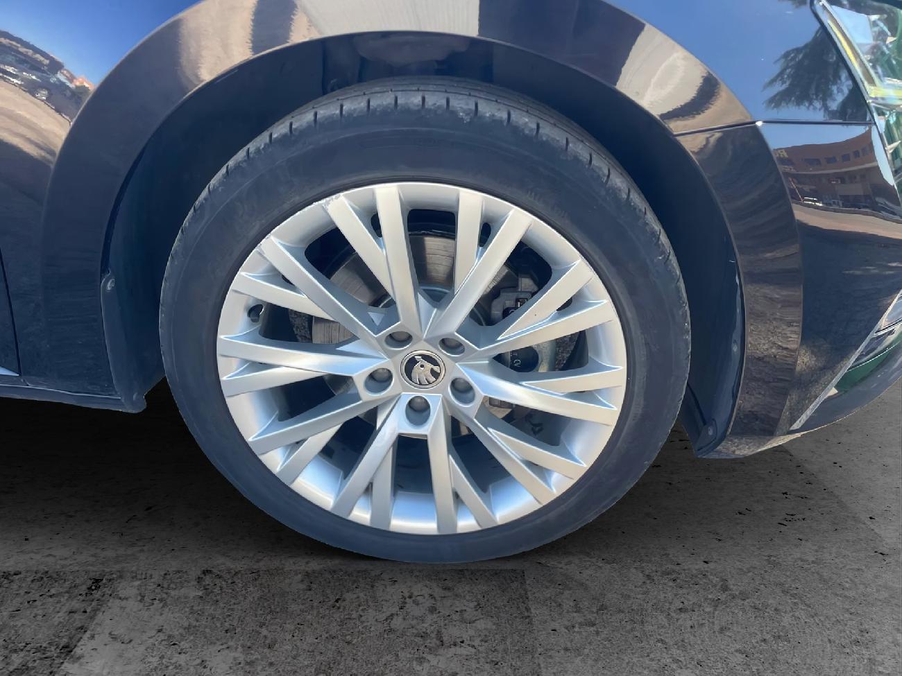 2021 Skoda SuperB SuperB Style 1.4 TSI iV P-HEV 160kW DSG coche de segunda mano