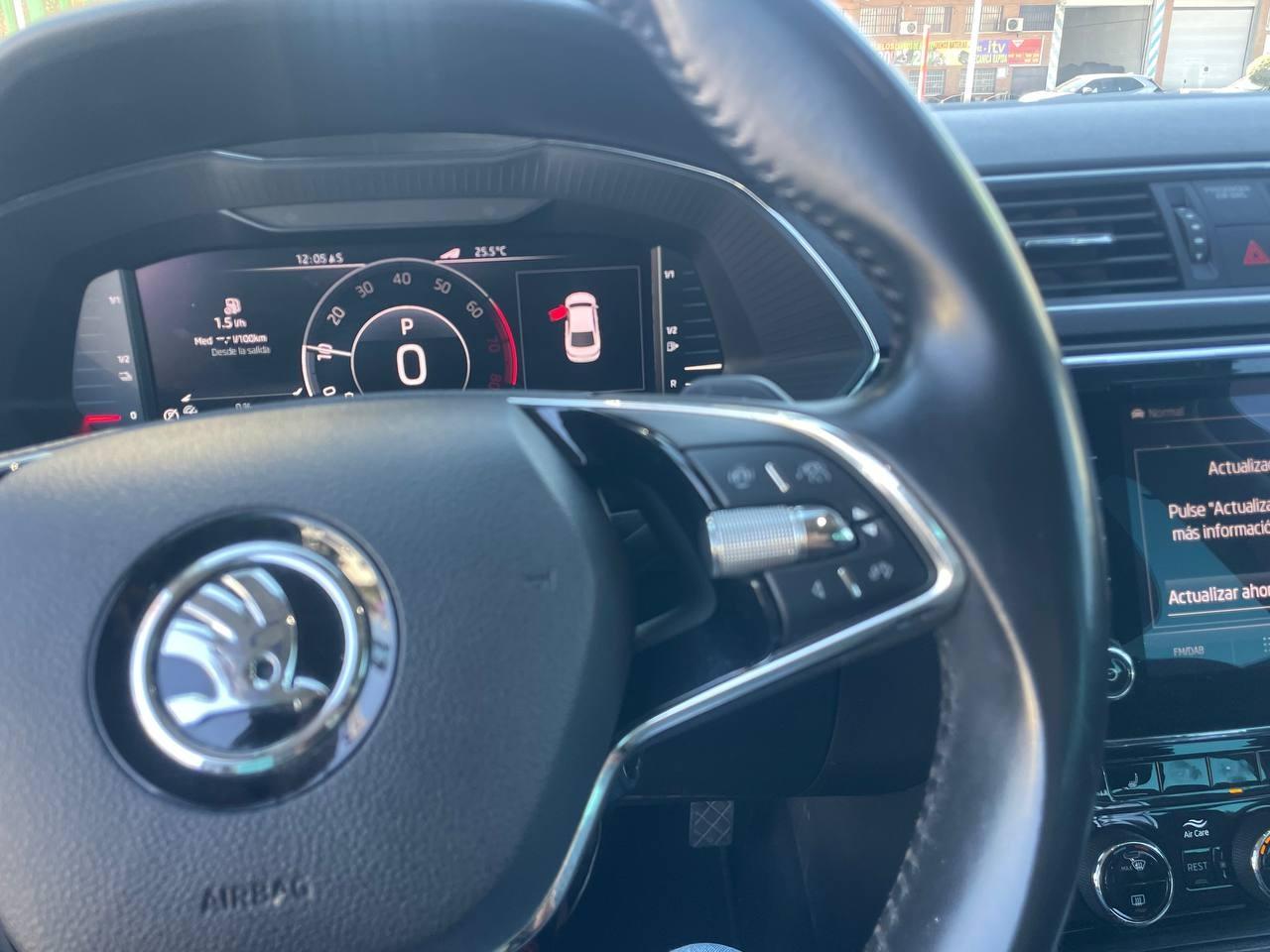 2021 Skoda SuperB SuperB Style 1.4 TSI iV P-HEV 160kW DSG coche de segunda mano