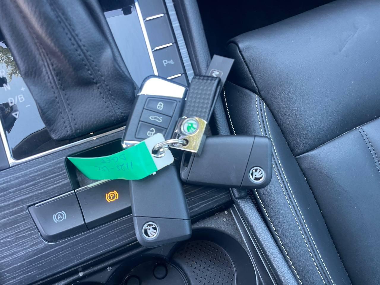 2021 Skoda SuperB SuperB Style 1.4 TSI iV P-HEV 160kW DSG coche de segunda mano