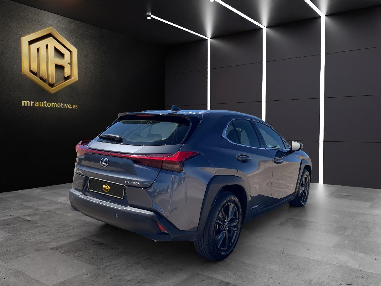 2022 Lexus UX UX 2.0 250h Business coche de segunda mano