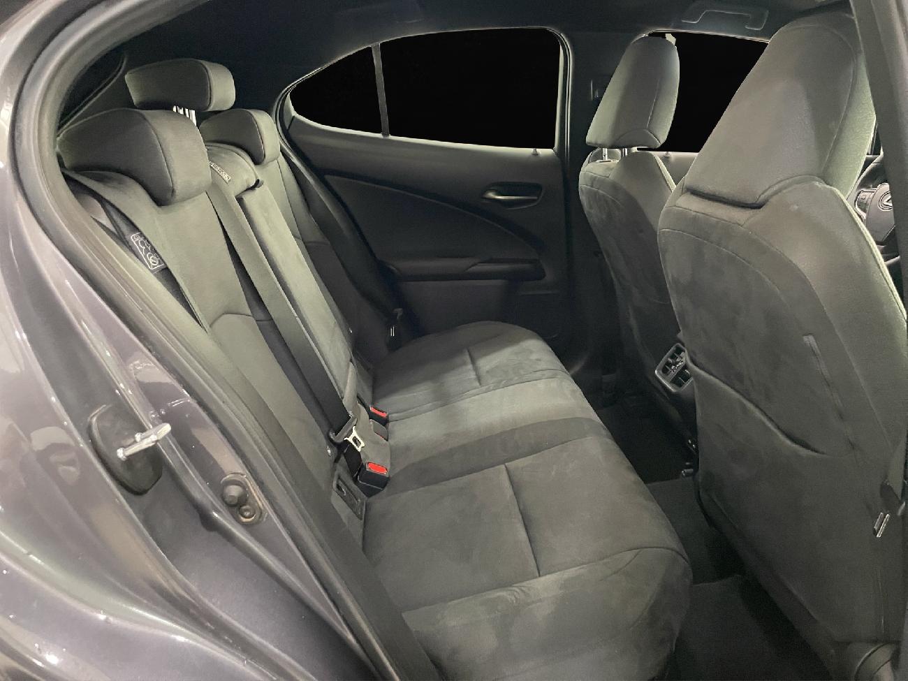 2022 Lexus UX UX 2.0 250h Business coche de segunda mano