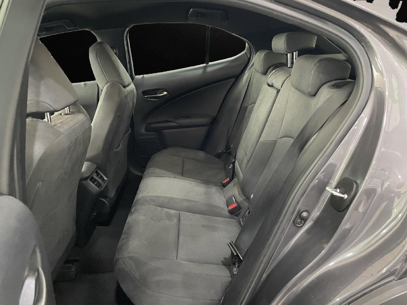 2022 Lexus UX UX 2.0 250h Business coche de segunda mano