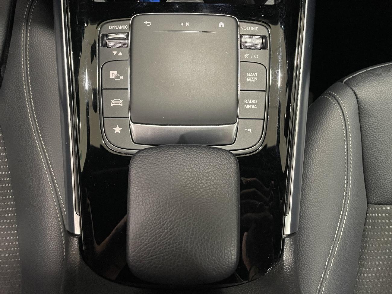 2022 Mercedes GLA GLA 200 D coche de segunda mano
